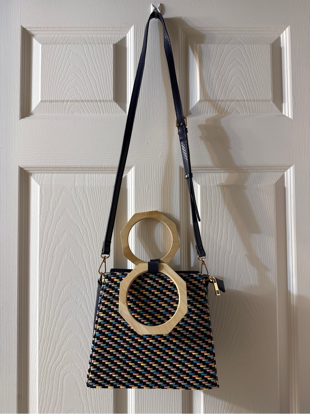 Multicolor Woven Bucket Bag with Wood Handle